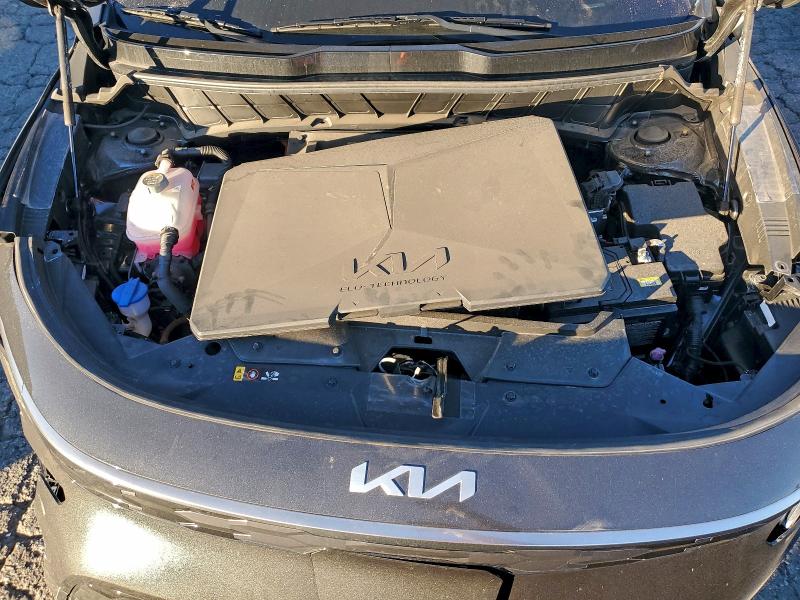 Фото 12 - KIA NIRO WIND