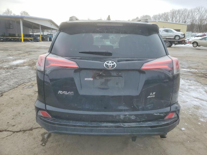 Фото 6 - TOYOTA RAV4