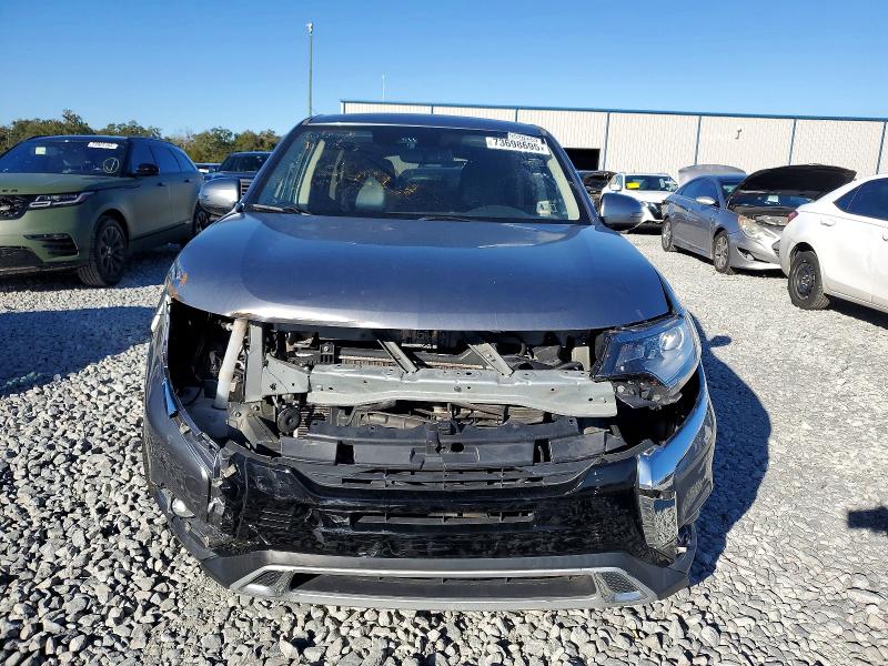 Фото 5 - MITSUBISHI OUTLANDER