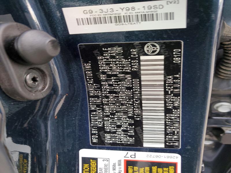 Фото 12 - TOYOTA CAMRY