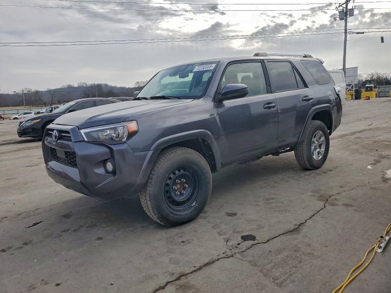 Фото 1 - TOYOTA 4RUNNER