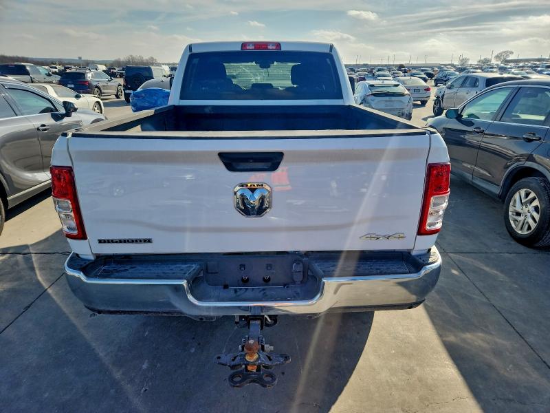 Фото 6 - RAM 2500