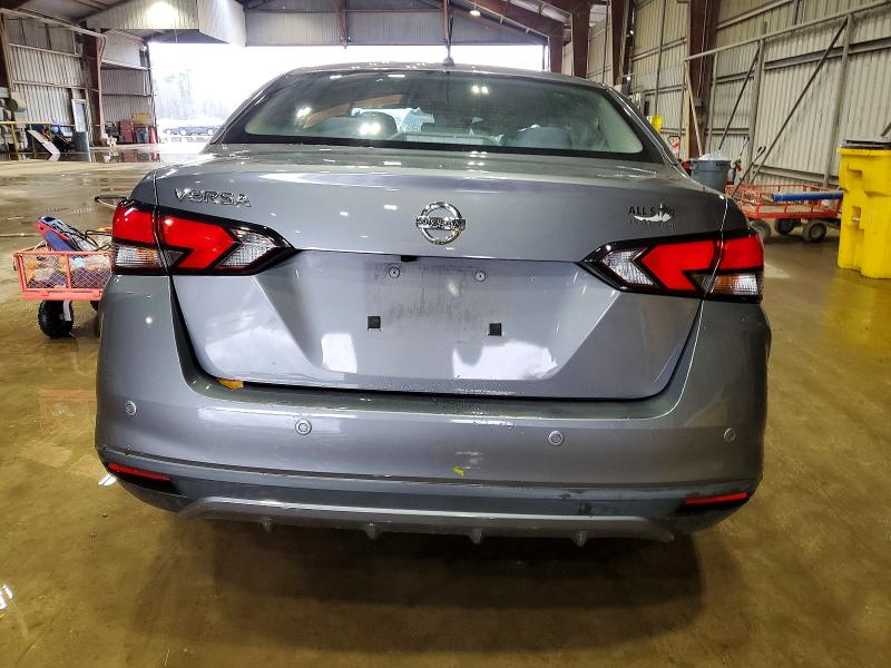 Фото 6 - NISSAN VERSA