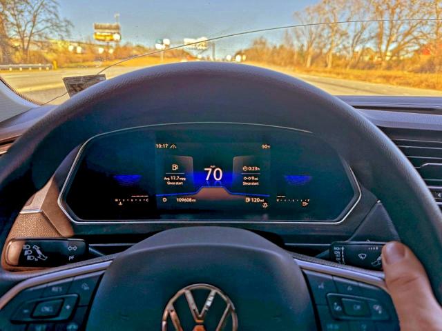 Фото 12 - VOLKSWAGEN TIGUAN