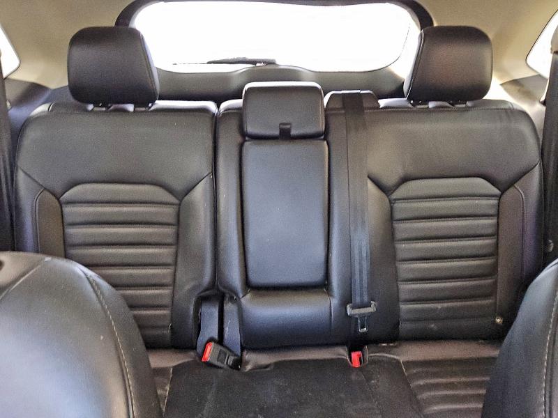 Фото 10 - FORD EDGE