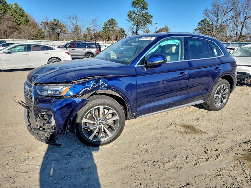 Фото 1 - AUDI Q5