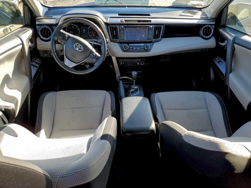 Фото 8 - TOYOTA RAV4