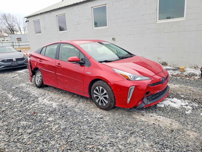 Фото 4 - TOYOTA PRIUS