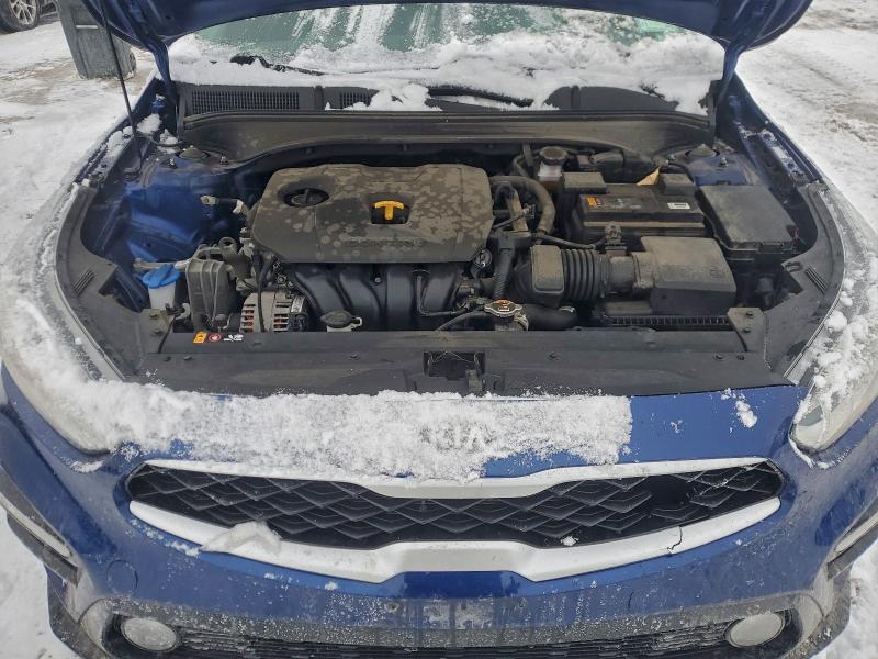 Фото 11 - KIA FORTE