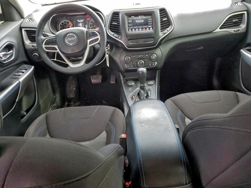 Фото 8 - JEEP GRAND CHER