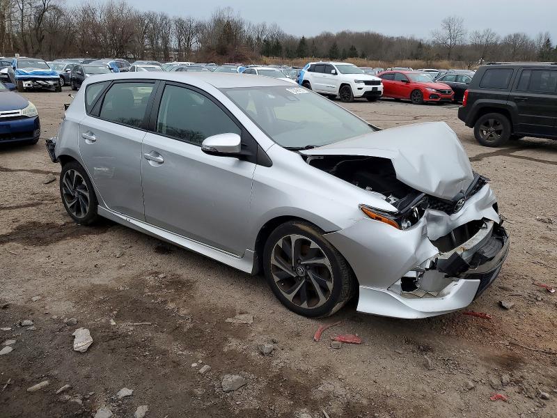 Фото 4 - TOYOTA COROLLA