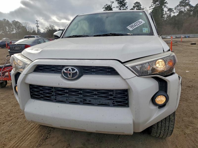 Фото 5 - TOYOTA 4RUNNER