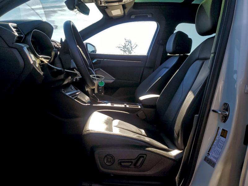 Фото 7 - AUDI Q3