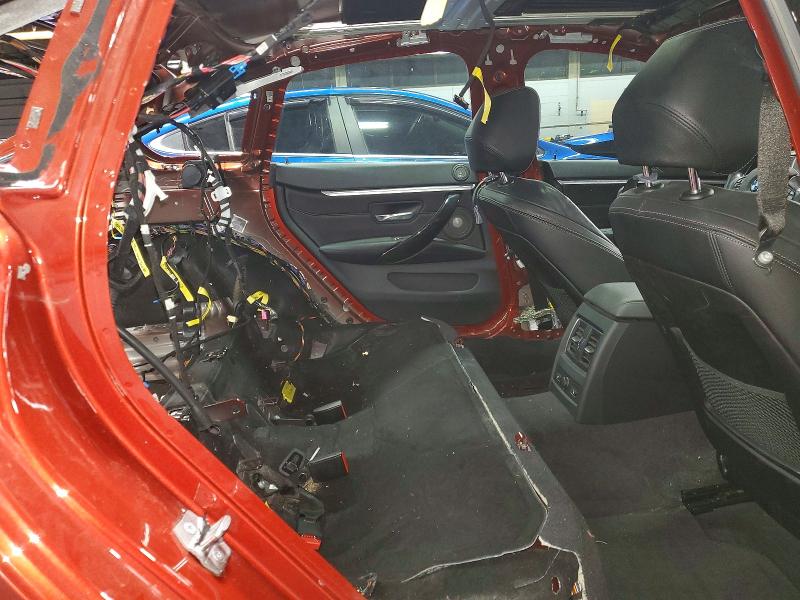 Фото 10 - BMW 4 SERIES