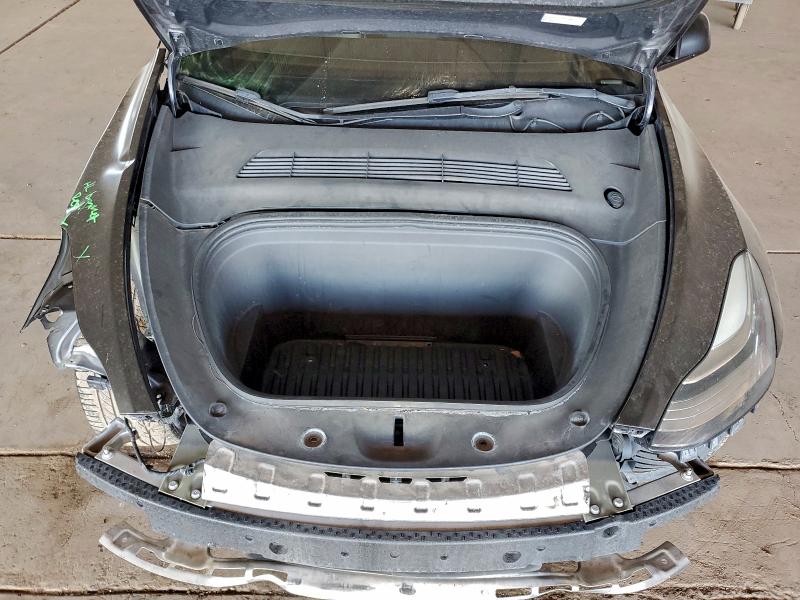 Фото 12 - TESLA MODEL Y