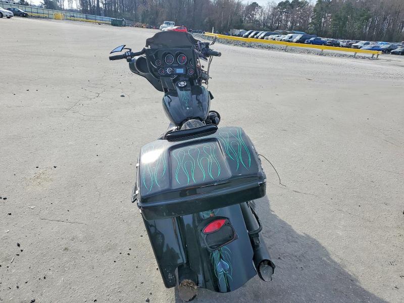 HARLEY-DAVIDSON FL 2006