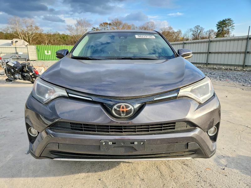 Фото 5 - TOYOTA RAV4