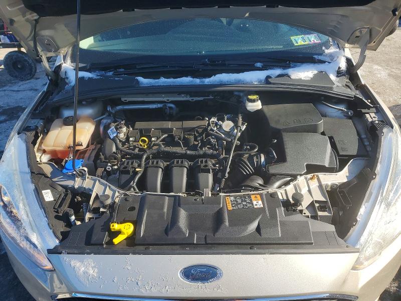 Фото 11 - FORD FOCUS