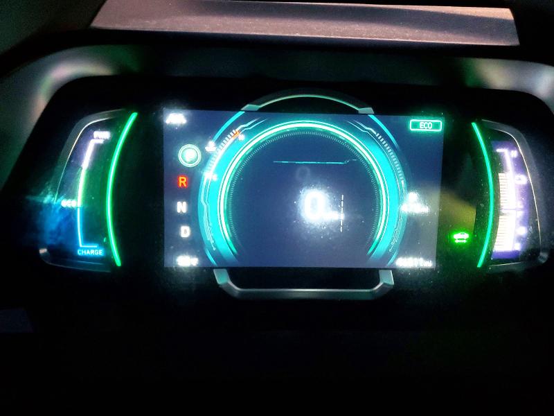 Фото 9 - HYUNDAI IONIQ