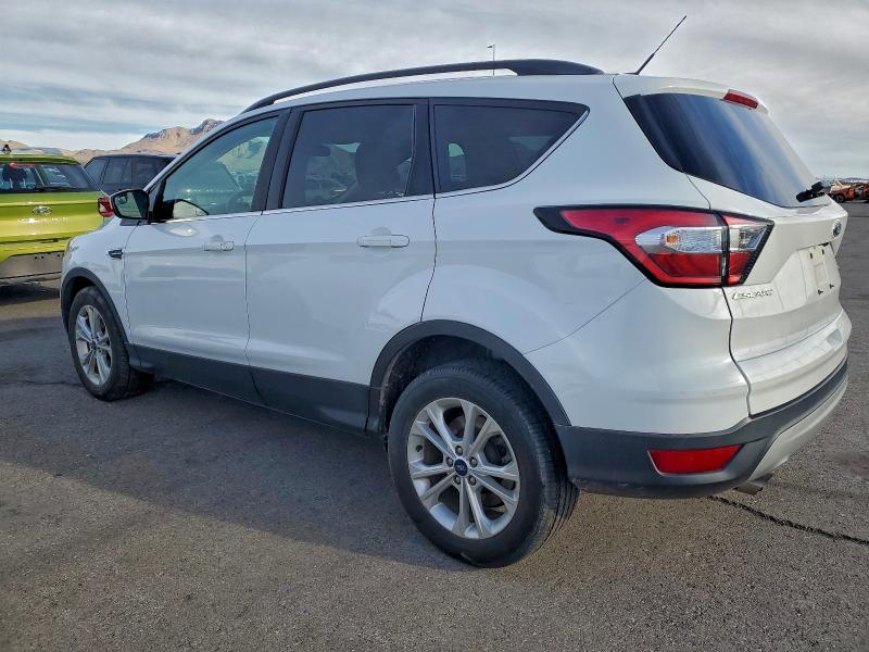 Фото 2 - FORD ESCAPE