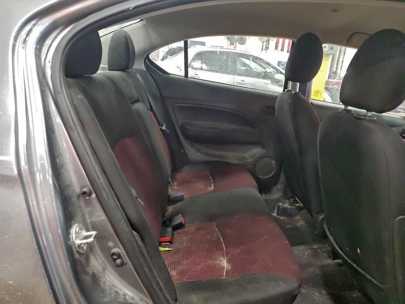 Фото 10 - MITSUBISHI MIRAGE