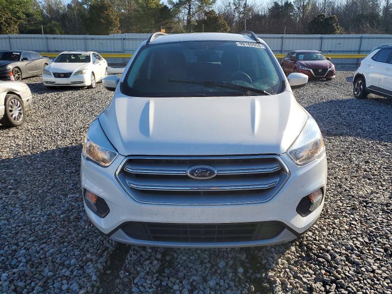 Фото 5 - FORD ESCAPE