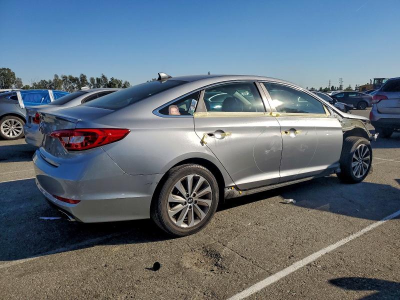 Фото 3 - HYUNDAI SONATA