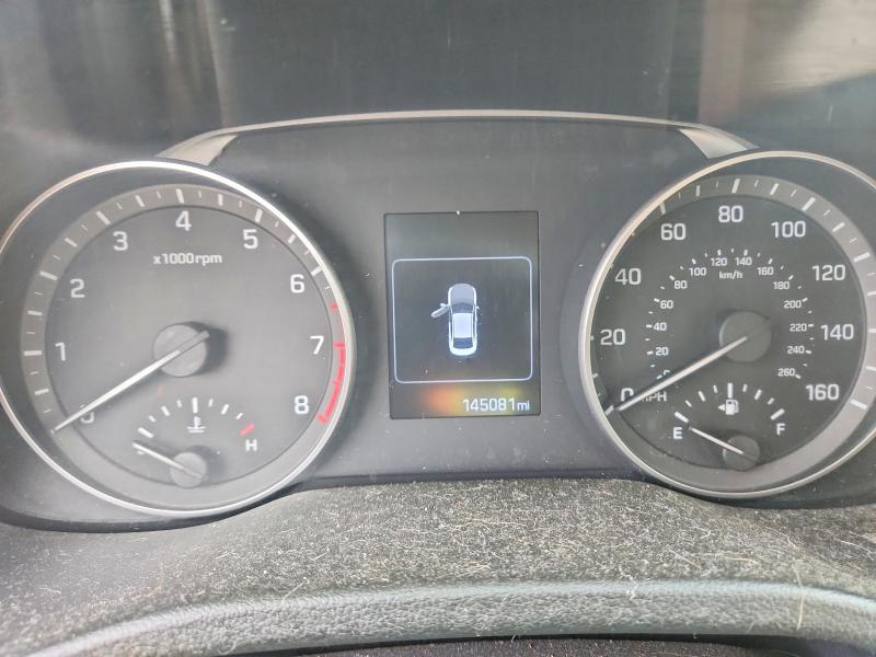 Фото 9 - HYUNDAI ELANTRA