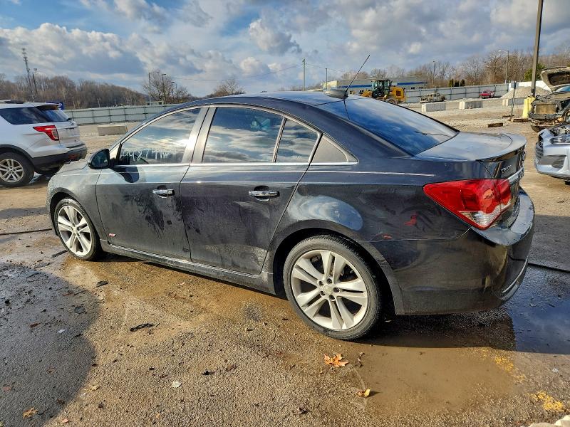 Фото 2 - CHEVROLET CRUZE