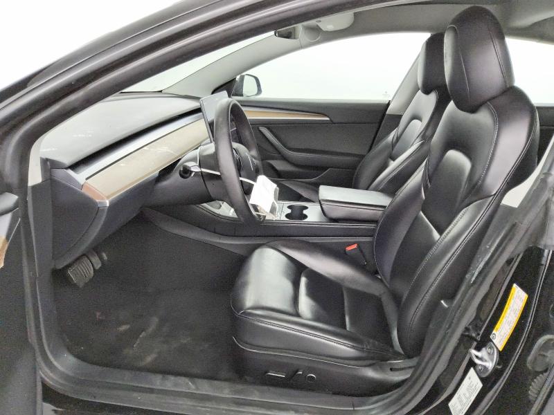 Фото 7 - TESLA MODEL 3