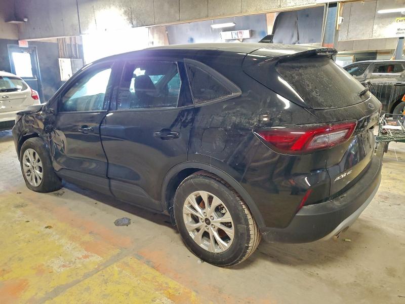 Фото 2 - FORD ESCAPE ACT