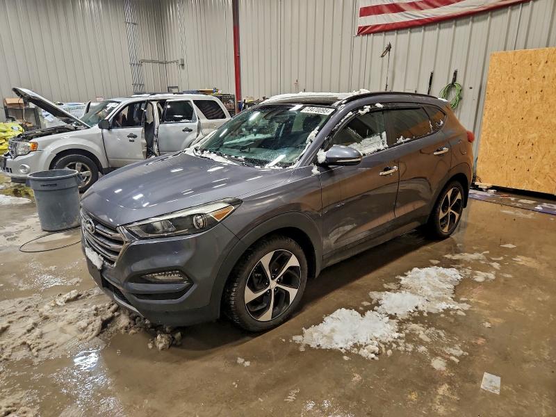 Фото 1 - HYUNDAI TUCSON