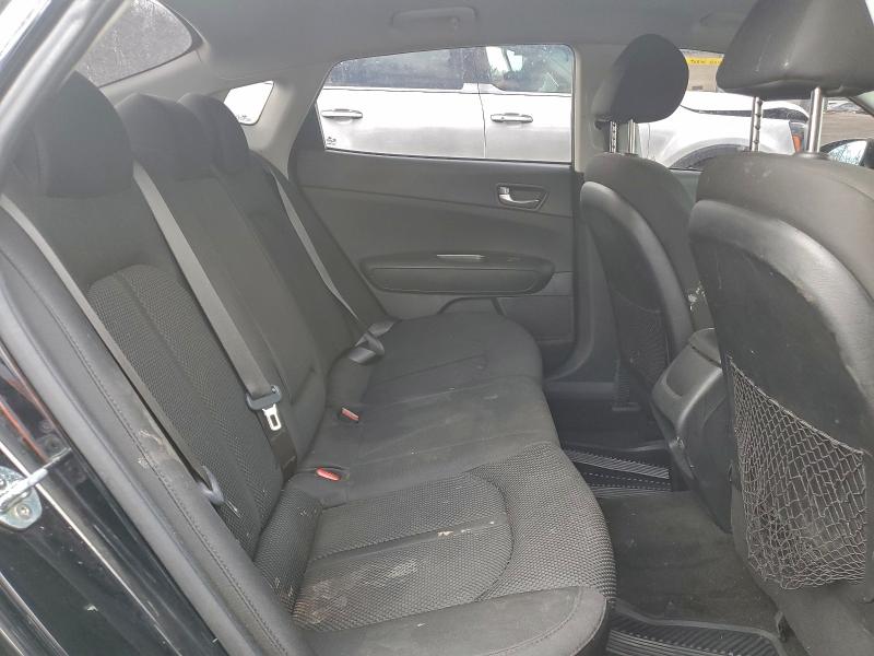 Фото 10 - KIA OPTIMA