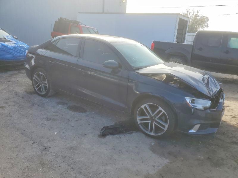 Фото 4 - AUDI A3