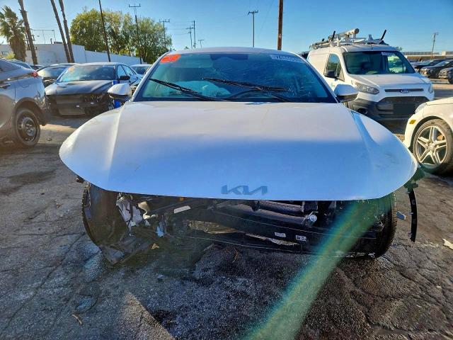 Фото 5 - KIA K4 EX