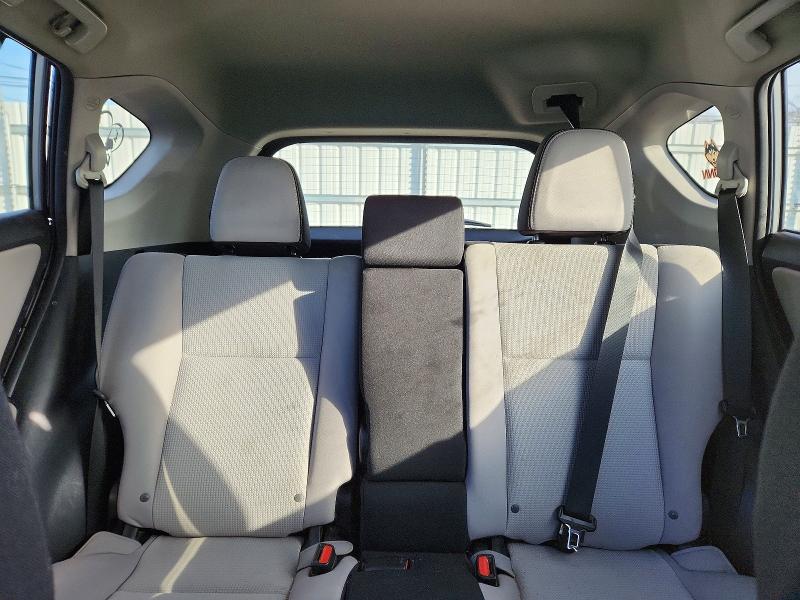 Фото 10 - TOYOTA RAV4