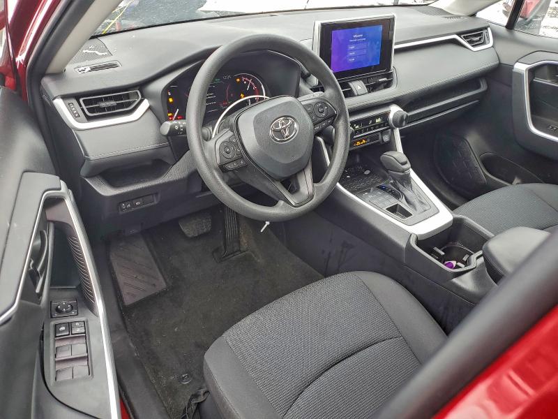 Фото 8 - TOYOTA RAV4