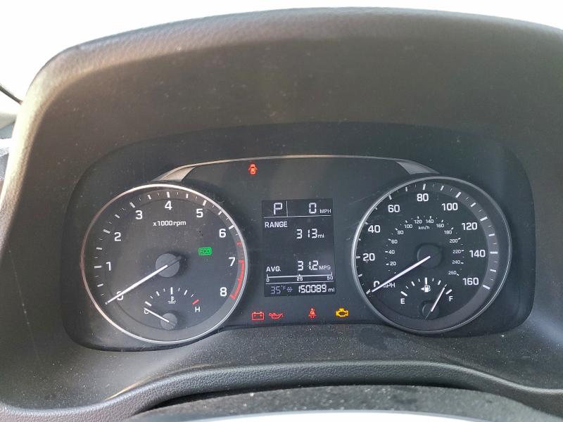 Фото 9 - HYUNDAI ELANTRA