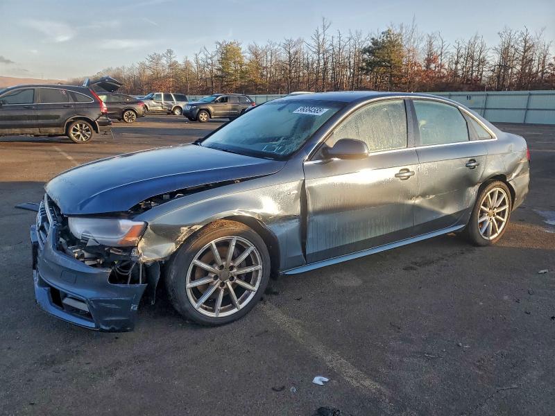 Фото 1 - AUDI A4