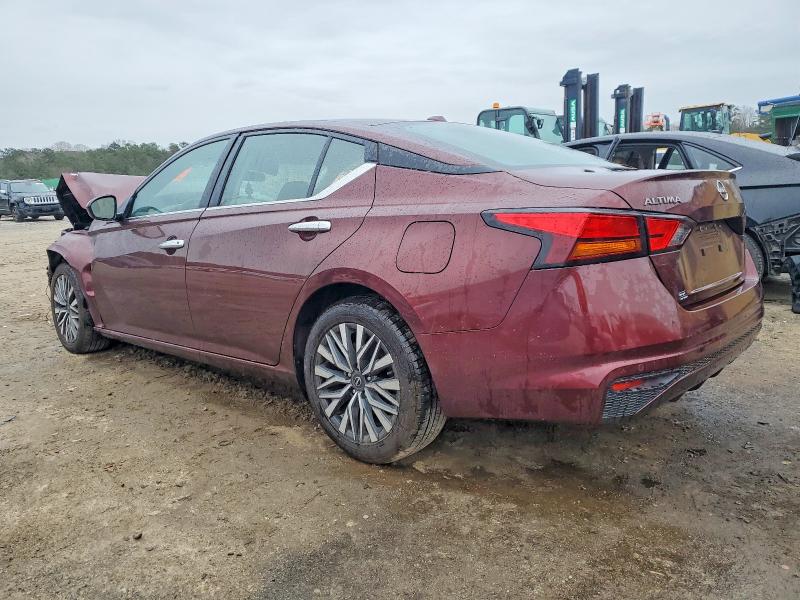 Фото 2 - NISSAN ALTIMA