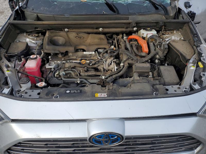 Фото 12 - TOYOTA RAV4