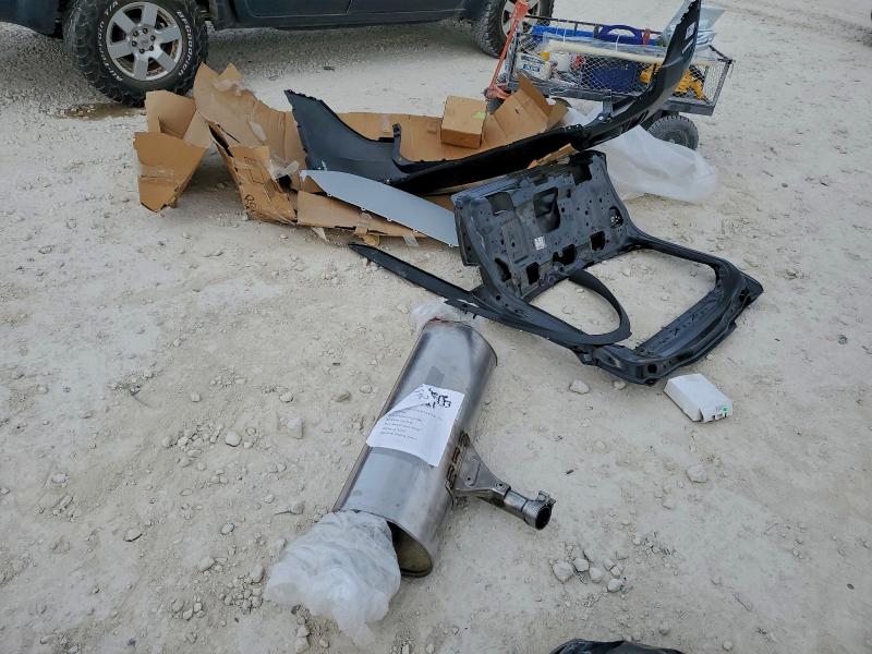 JAGUAR ETYPE 2018 VIN SADFJ2FX1J1Z13468