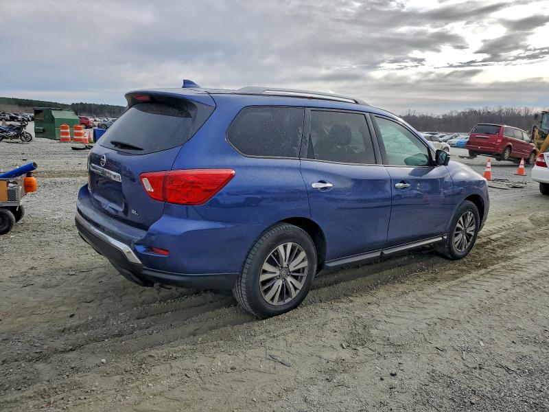 Фото 3 - NISSAN PATHFINDER