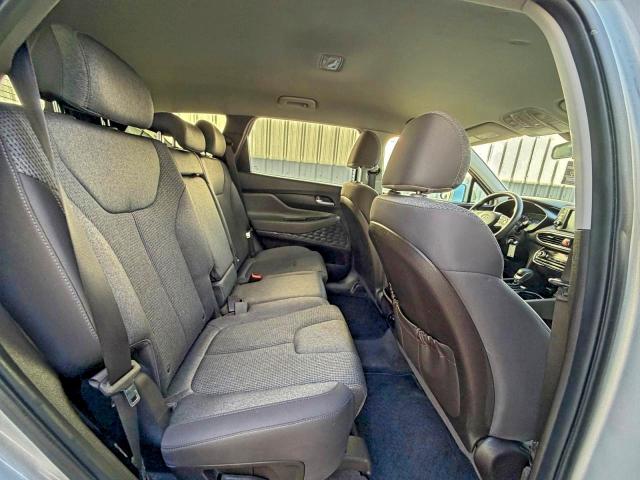 Фото 6 - HYUNDAI SANTA FE