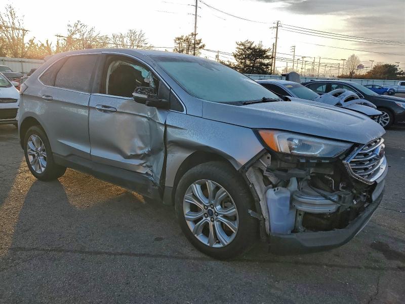 Фото 4 - FORD EDGE