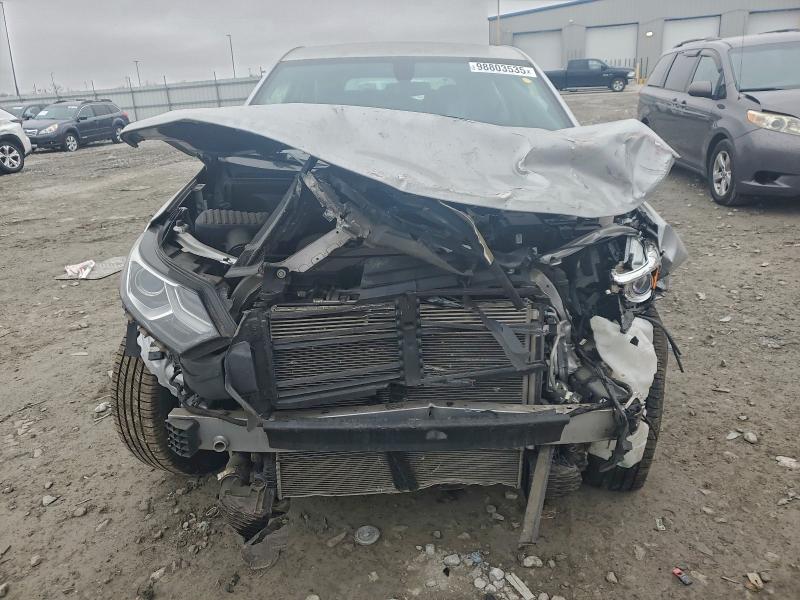 Фото 5 - CHEVROLET EQUINOX