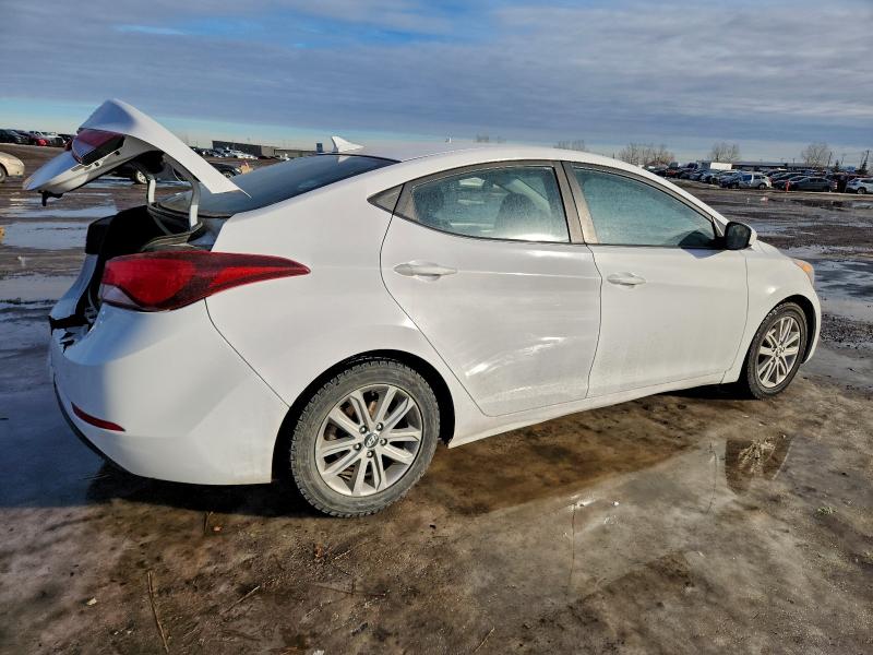 Фото 3 - HYUNDAI ELANTRA