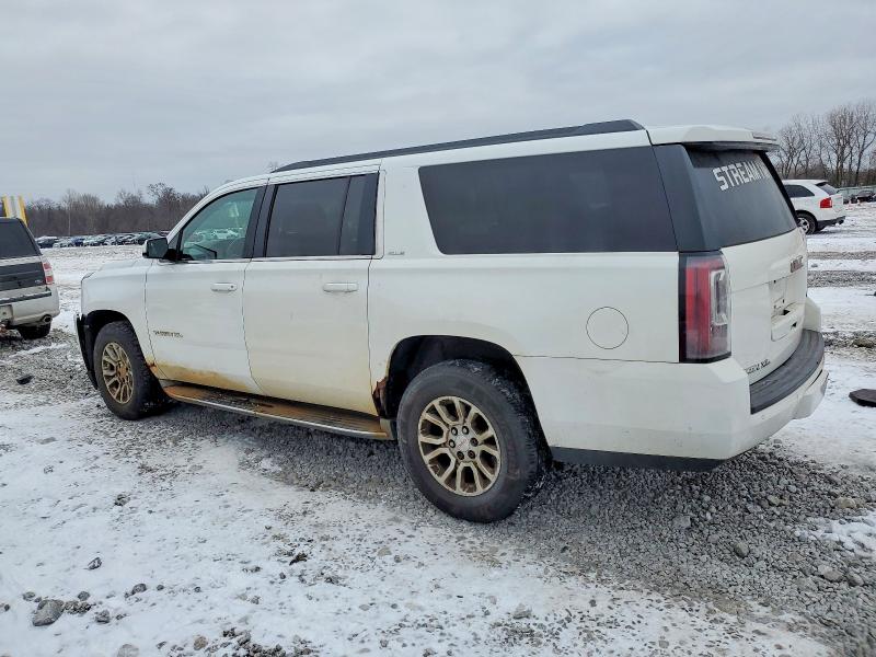Фото 2 - GMC YUKON