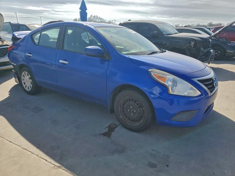 Фото 4 - NISSAN VERSA