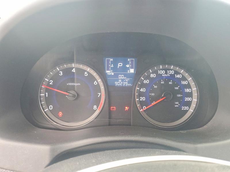 Фото 9 - HYUNDAI ACCENT